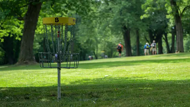 How to Throw Disc Golf: A Comprehensive Guide