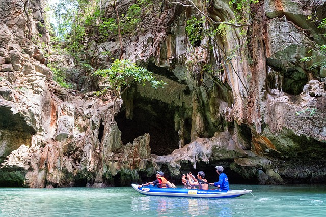 Canoeing Russian River: A Tantalizing Expedition for Spirit and Serenity