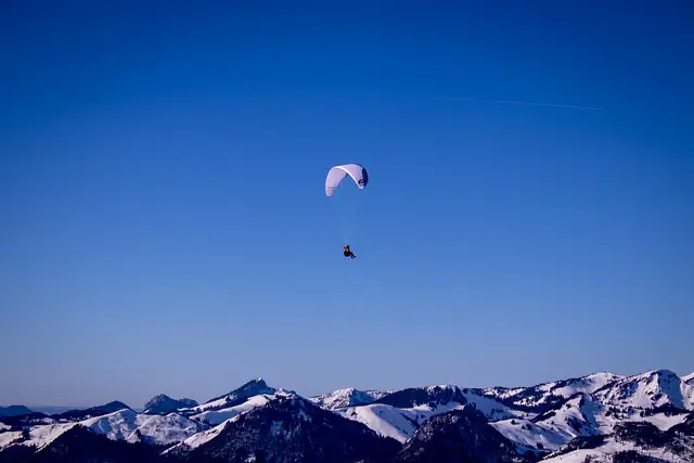 What is Paragliding: An Exciting Adventure in the Sky